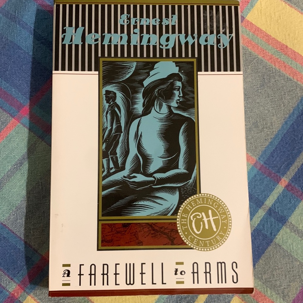 A Farewell to Arms Paperback Book